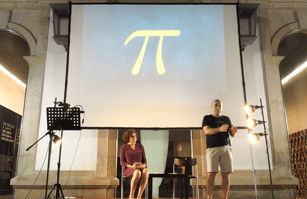 Uma noite de palavras, números e πoemas
